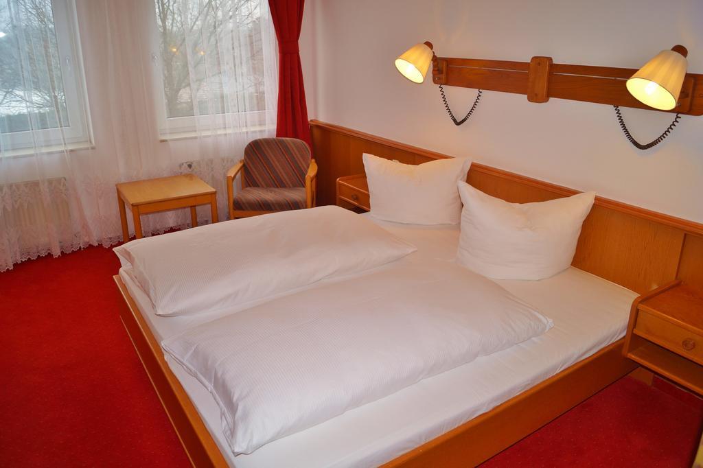 Hotel Rahlstedter Hof Amburgo Esterno foto